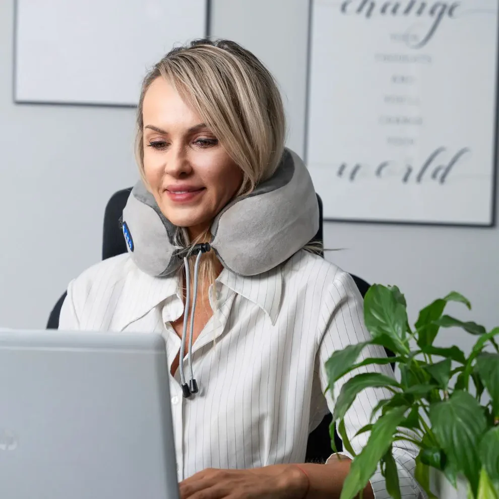 Travel Pillow | Shiatsu Massager